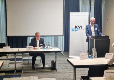 KVI-Mitgliederversammlung 2026: Kunststoffindustrie fordert konsequente Stärkung des Industriestandorts